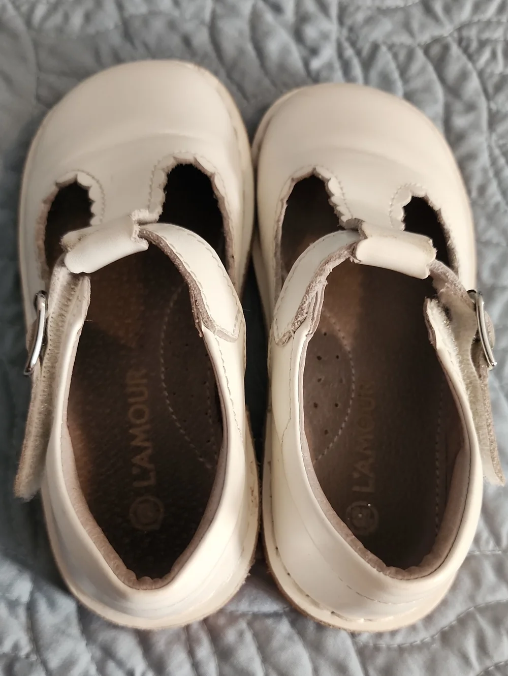 L'Amour Size 9 Toddler